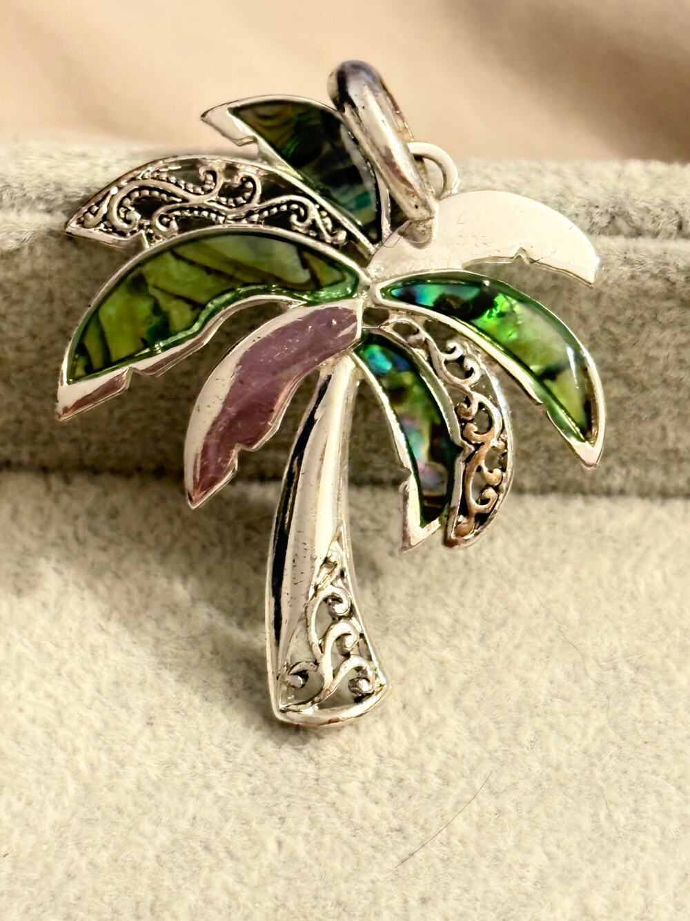Vintage Palm Tree Abalone Shell Inlay Pendant